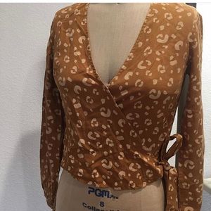 Animal print Carmen wrap shirt